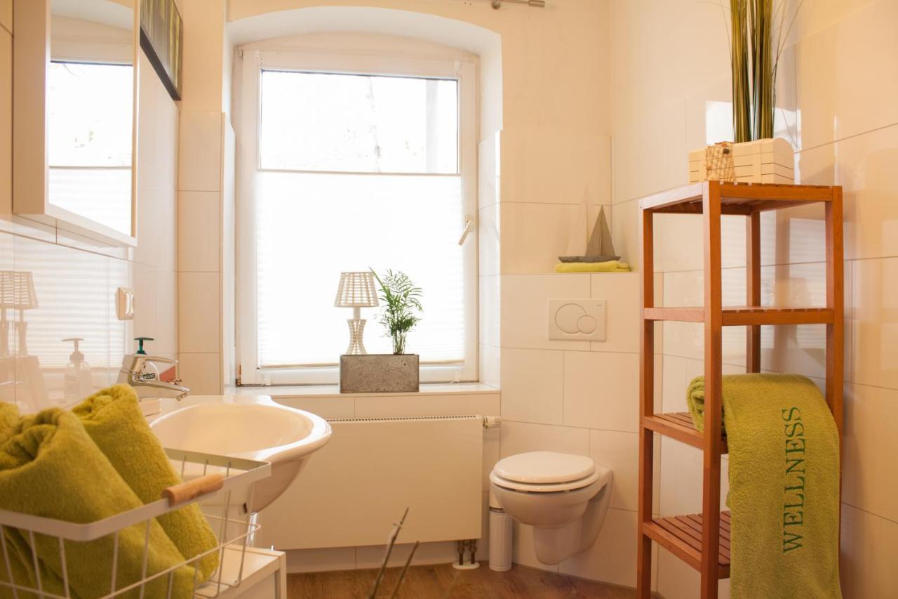 Ferienwohnung Noor Mitten In Der Eckernfoerder Altstadt Exterior foto